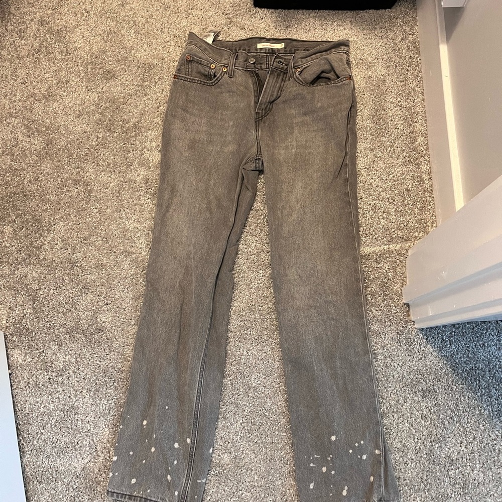 Levis low pro straight grey distressed size 27
